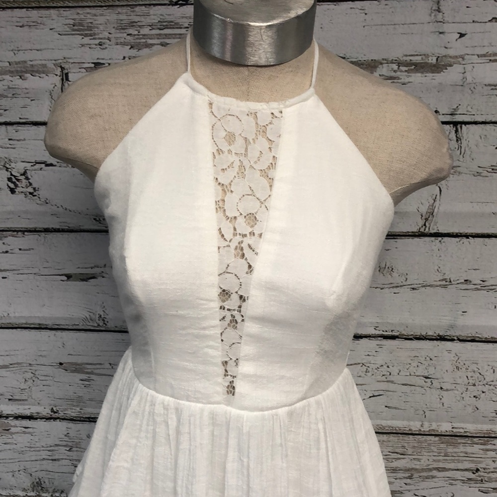 Teeze Me Halter Dress With Ruffle Bottom EUC - Picture 2 of 7